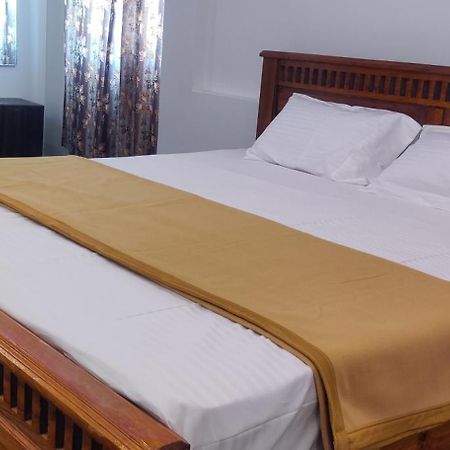Aadhi Esha Residency Hotel Tiruvannamalai Ngoại thất bức ảnh