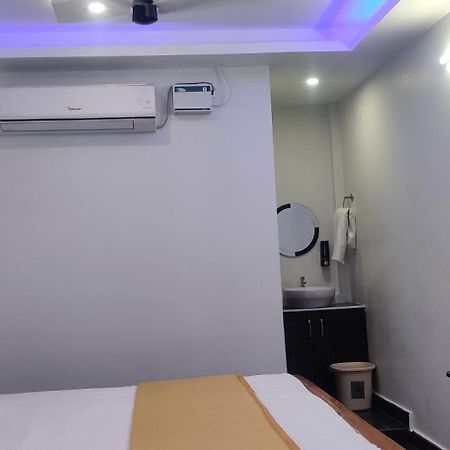 Aadhi Esha Residency Hotel Tiruvannamalai Ngoại thất bức ảnh