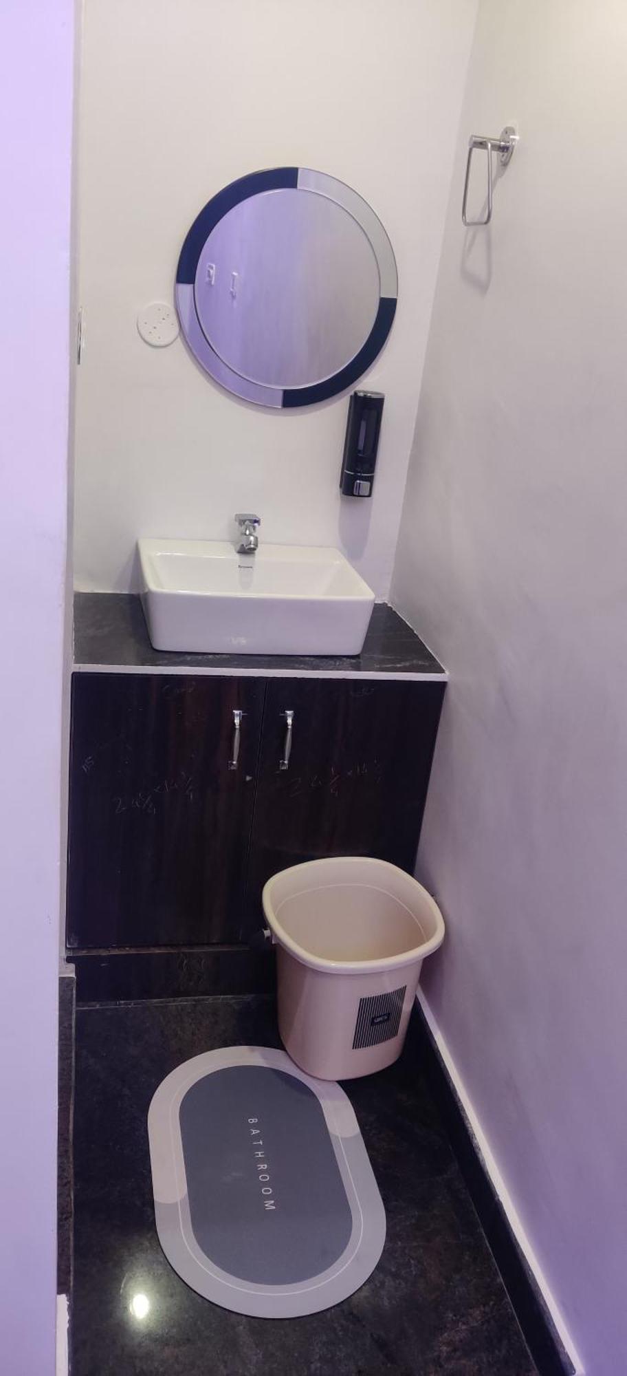 Aadhi Esha Residency Hotel Tiruvannamalai Ngoại thất bức ảnh